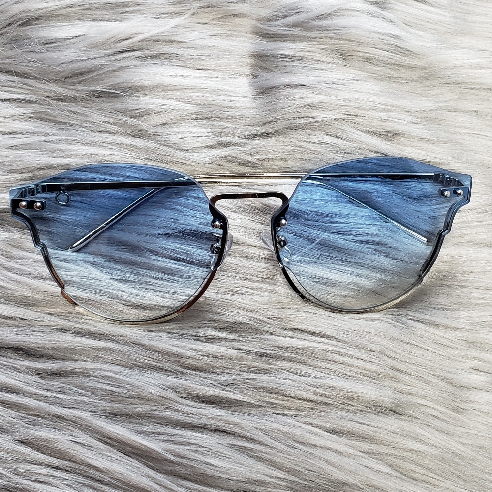 3/$15 blue semi oval ombre shades